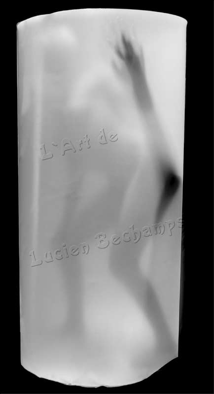 L`art de Lucien Bechamps | Normaler Busen | Gefangene-nackte-Elfe-2633 | figuremodel.de